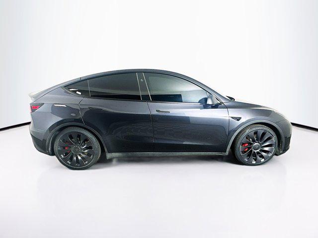 TESLA MODEL Y PERFORMANCE DUAL MOTOR ALL-WHEEL DRIVE - 8