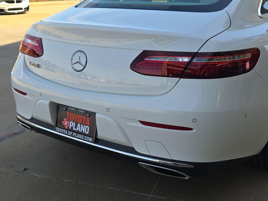 MERCEDES-BENZ E-CLASS - 8