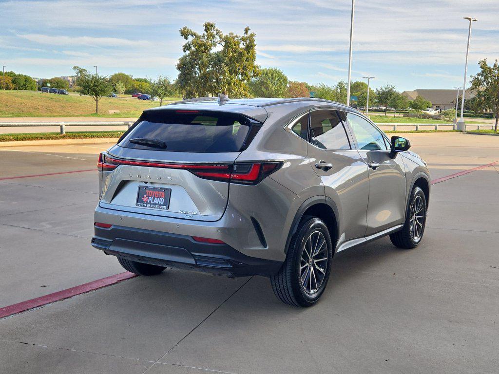 2024 Lexus NX 350H PREMIUM photo 4