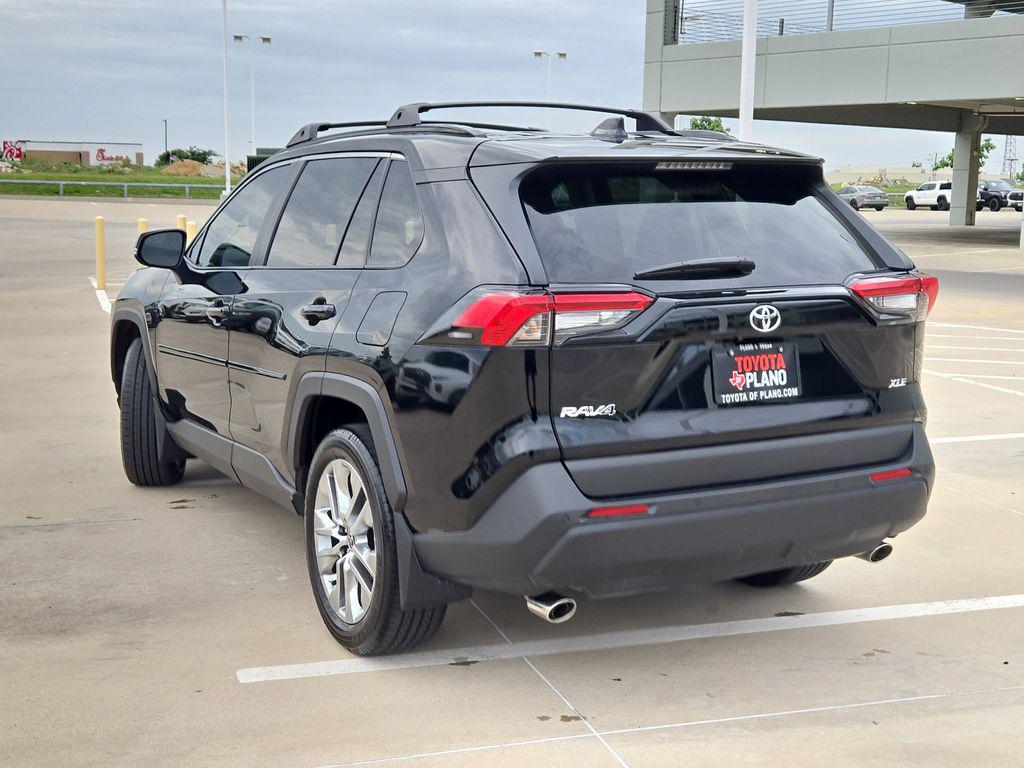 TOYOTA RAV4 - 2