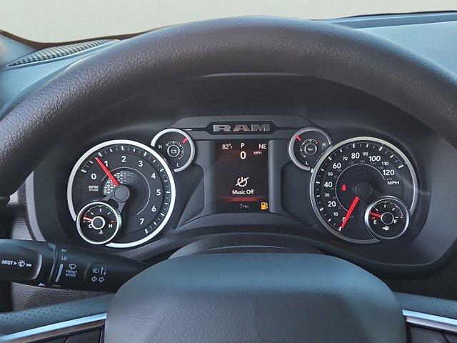 2026 RAM 1500 EXPRESS — миниатюра 16