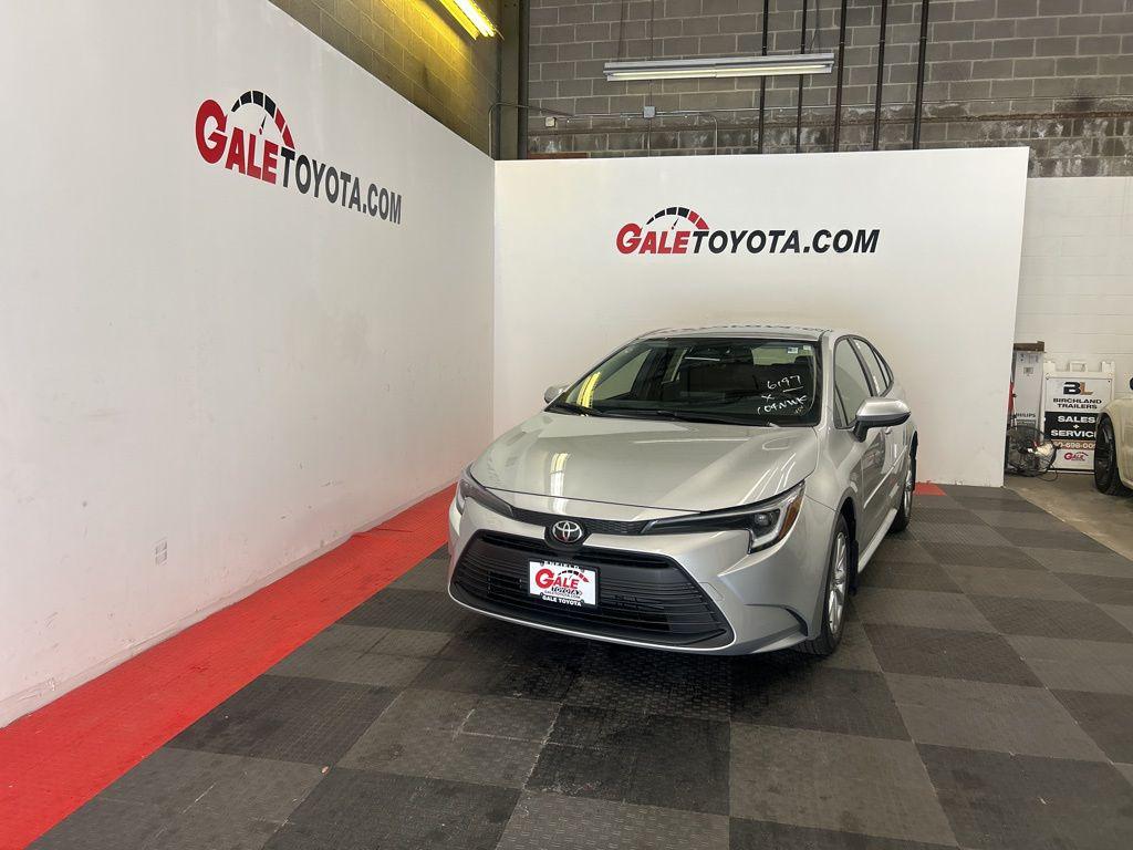 New 2026 Toyota Corolla Hybrid LE