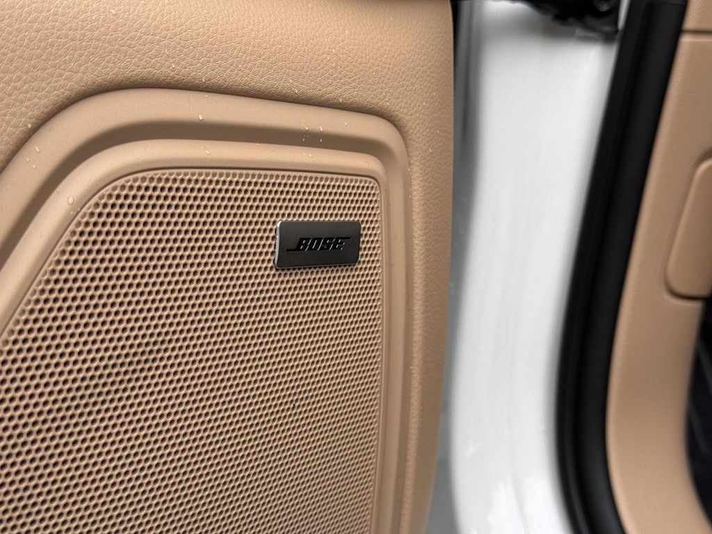 2025 Porsche MACAN 缩略图 18