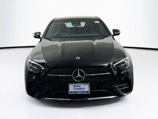 MERCEDES-BENZ E-CLASS - 2