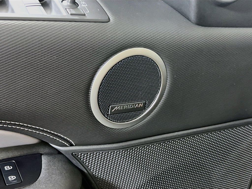 صورة مصغرة 19 لـ 2024 LAND Rover DISCOVERY P300 DYNAMIC SE