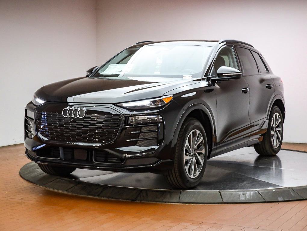New 2025 Audi Q6 e-tron Premium