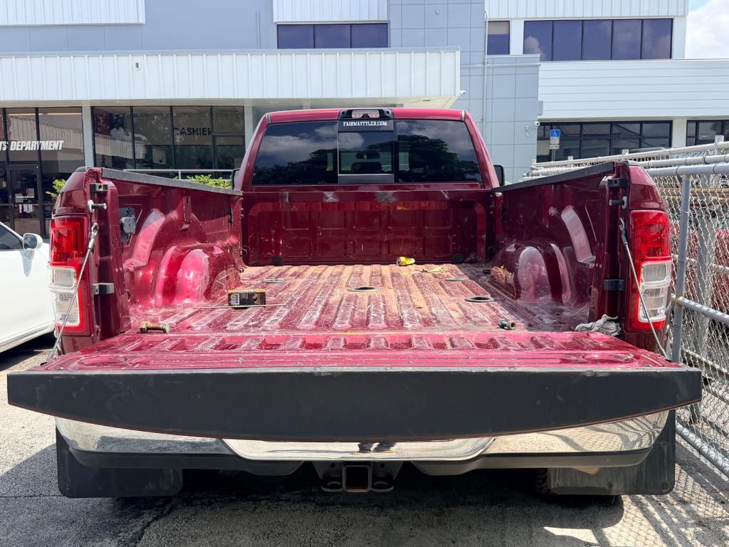 2024 RAM 3500 TRADESMAN — миниатюра 24