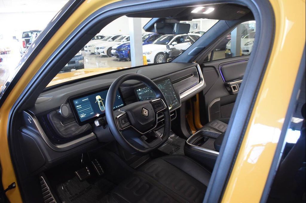 صورة 8 لـ 2022 Rivian R1T ADVENTURE