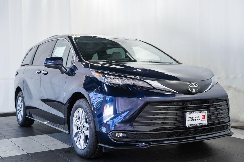 New 2026 Toyota Sienna XLE