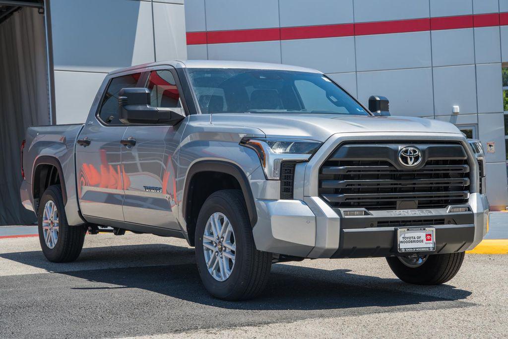 New 2026 Toyota Tundra SR5