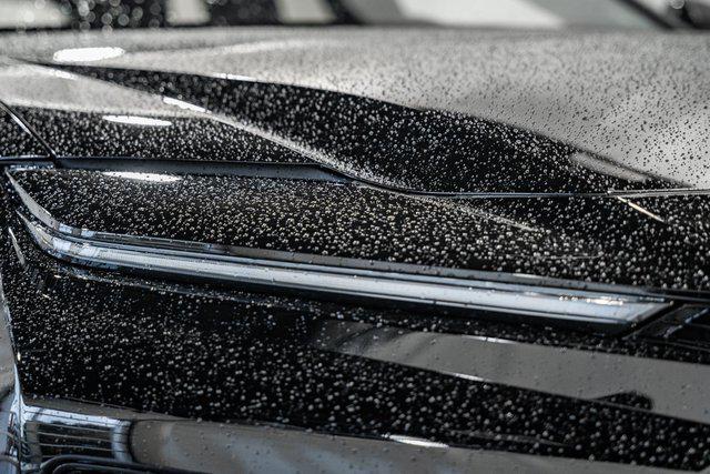 2025 Toyota CROWN SIGNIA LIMITED — миниатюра 11