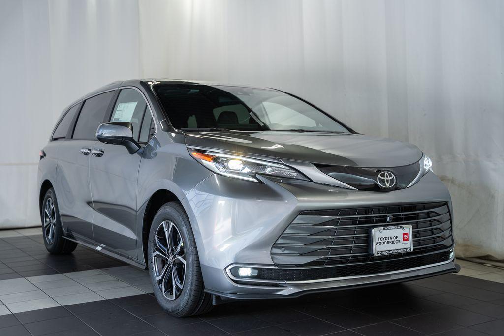 New 2026 Toyota Sienna Platinum