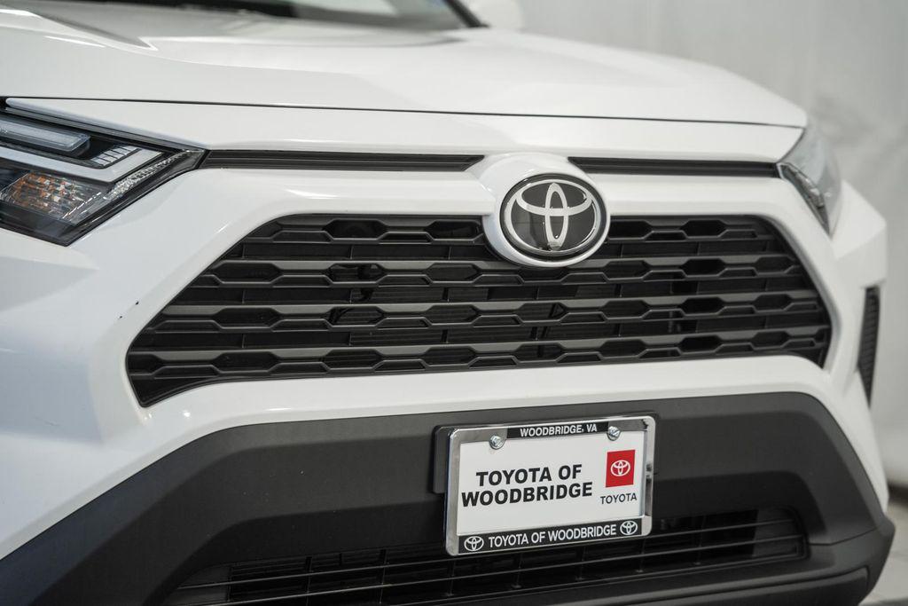 TOYOTA RAV4 - 10