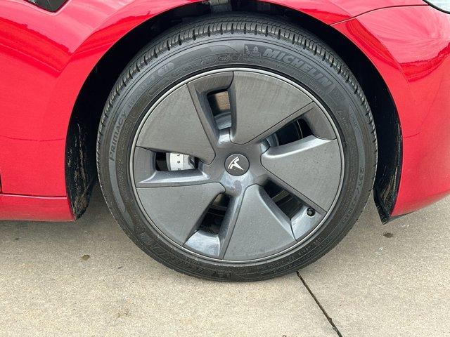 TESLA MODEL 3 BASE - 10