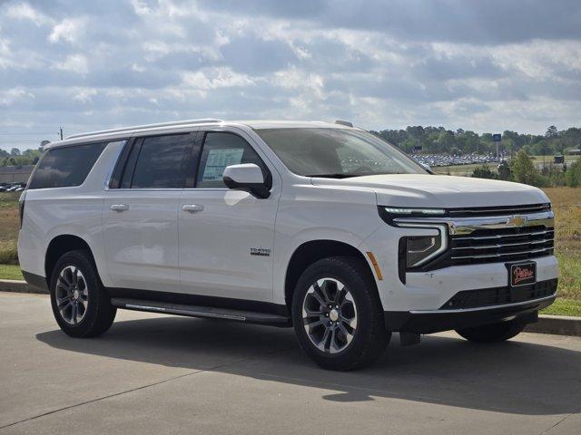 New 2026 Chevrolet Suburban LT