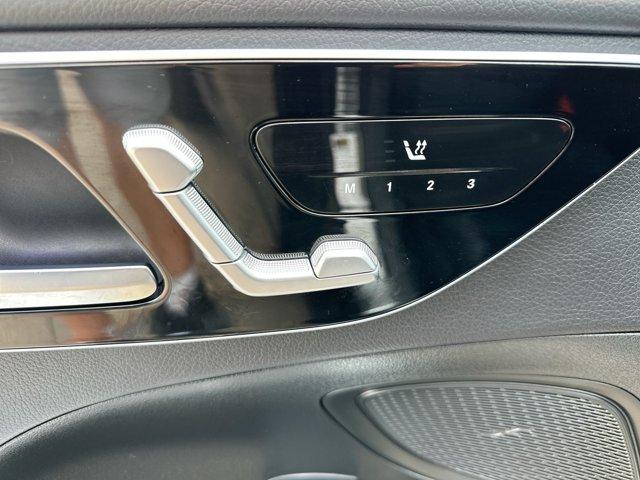 صورة مصغرة 12 لـ 2025 Mercedes-BENZ C-CLASS