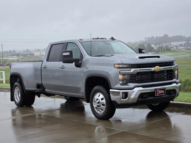 New 2026 Chevrolet Silverado 3500 LT