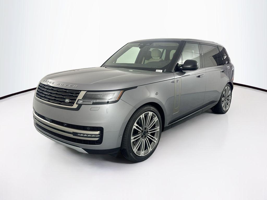 New 2026 Land Rover Range Rover P400 SE 7 Seat