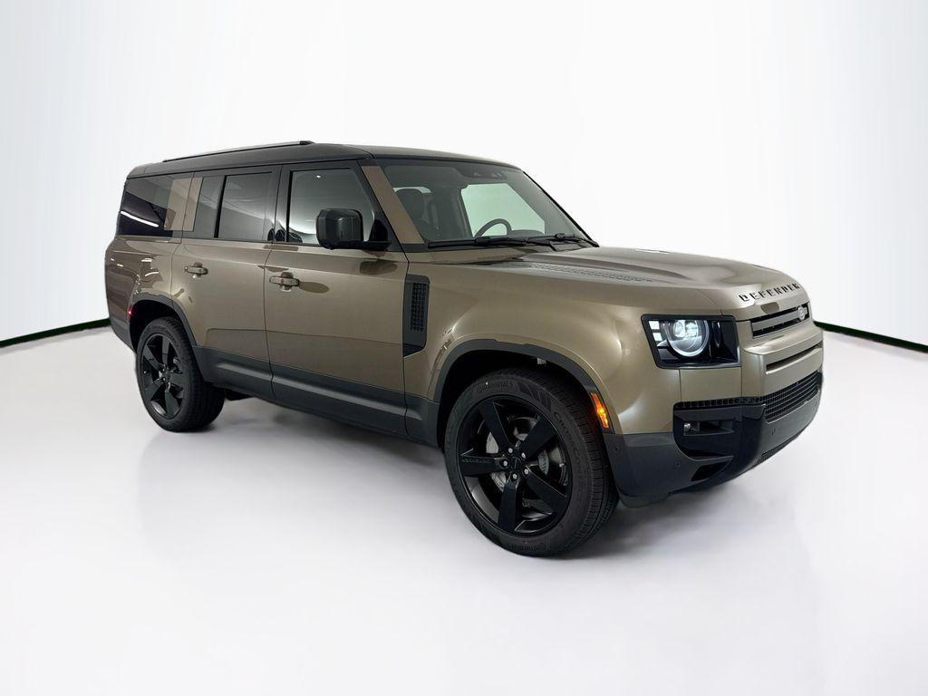 2026 LAND Rover DEFENDER P300 S — фото 3