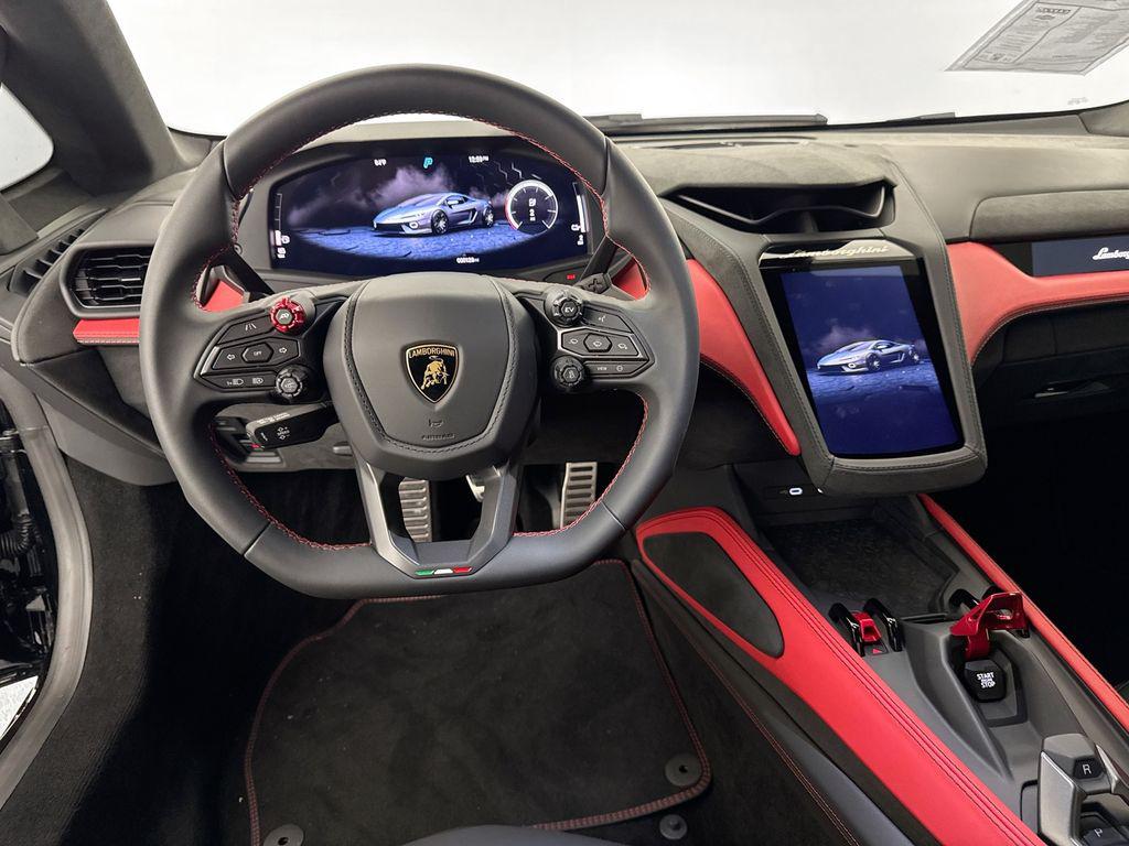 صورة 22 لـ 2026 Lamborghini TEMERARIO BASE