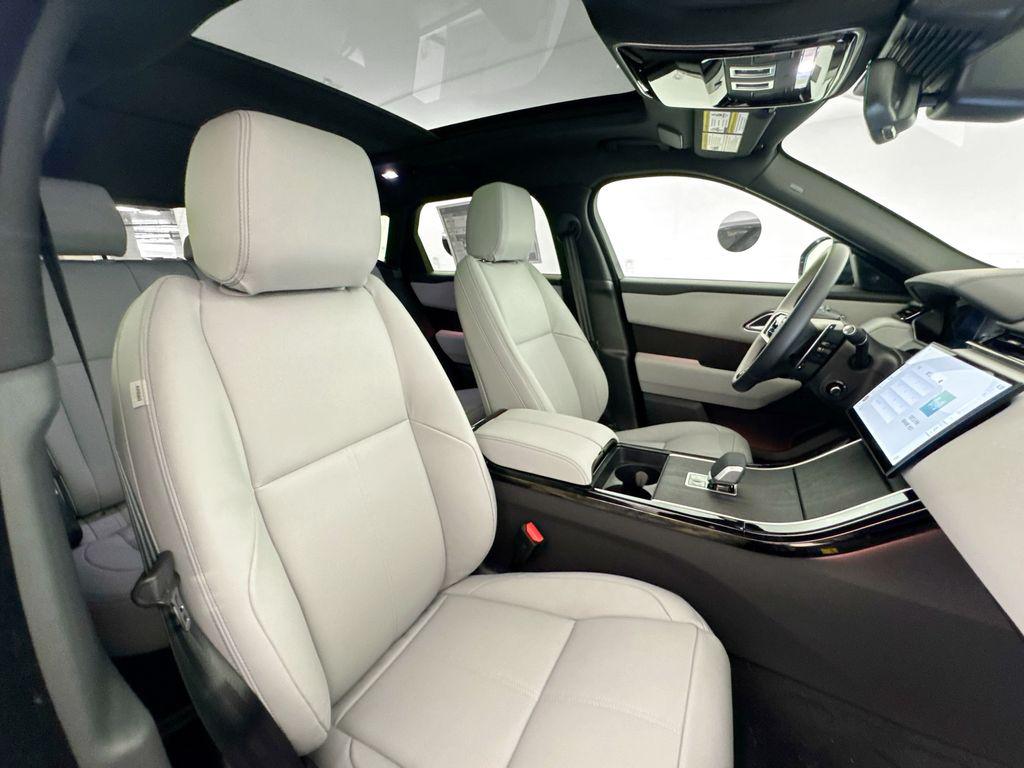 صورة مصغرة 29 لـ 2026 LAND Rover RANGE ROVER VELAR BELGRAVIA EDITION