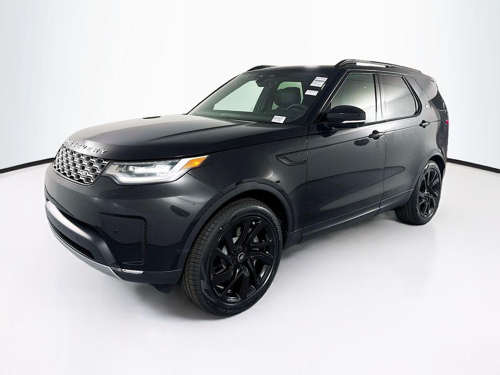 New 2025 Land Rover Discovery P300 S