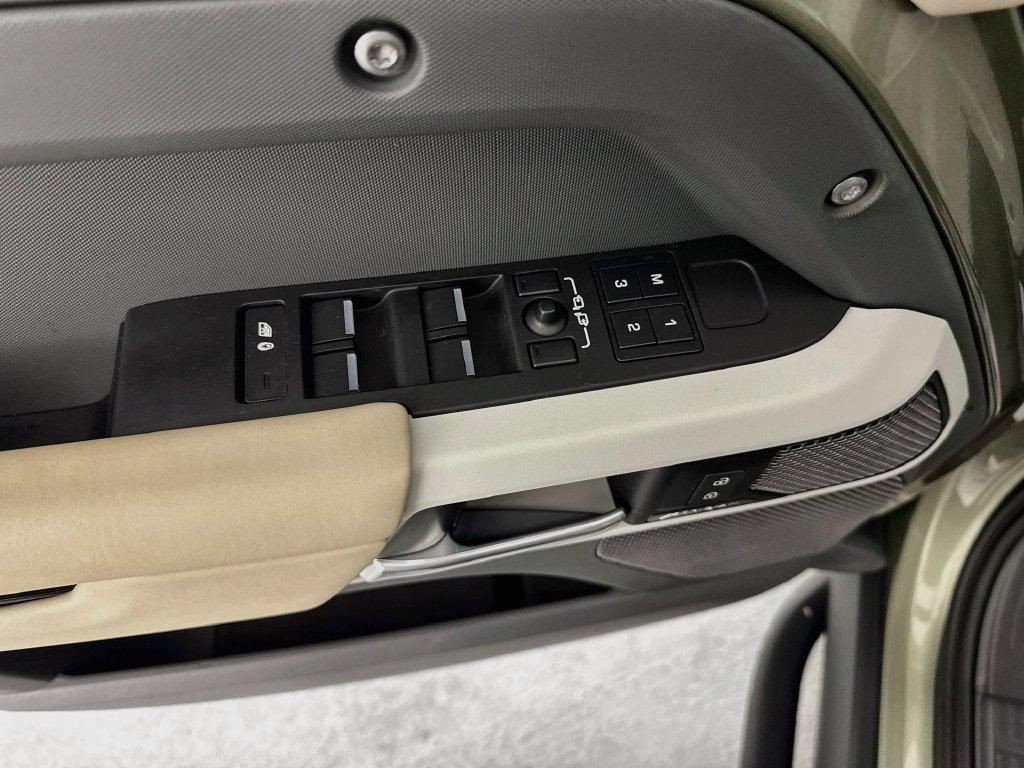 2024 LAND Rover DEFENDER 110 P300 缩略图 18