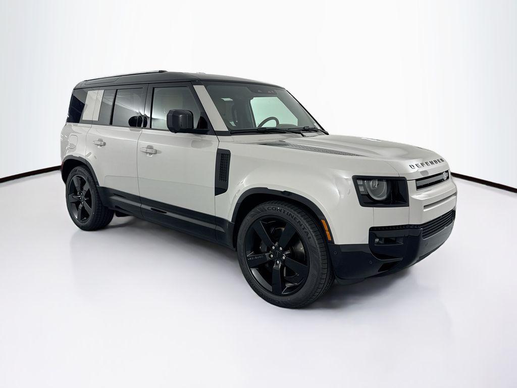 صورة 3 لـ 2026 LAND Rover DEFENDER P400 X-DYNAMIC SE