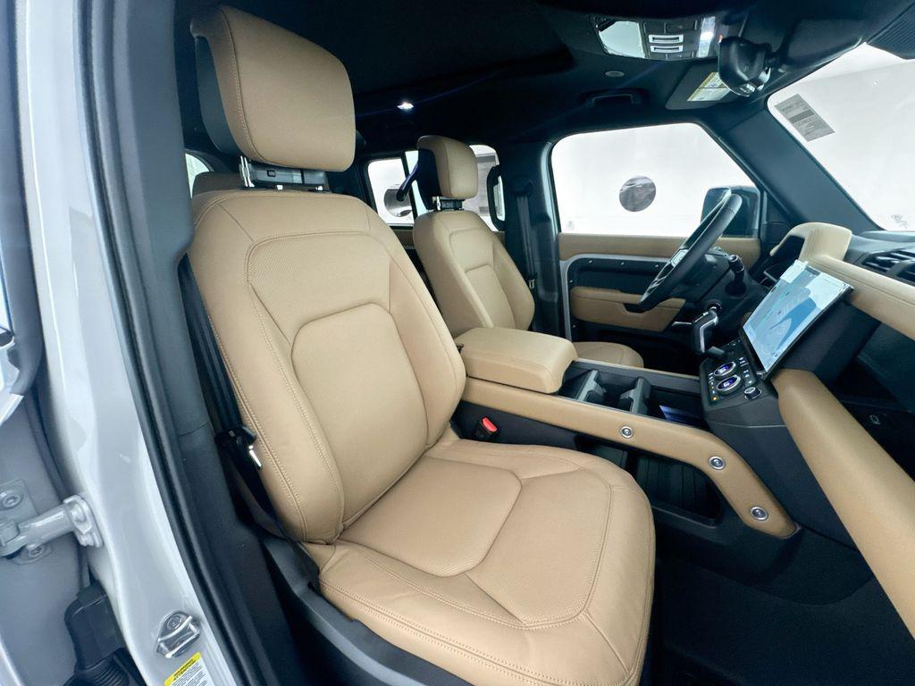 صورة مصغرة 29 لـ 2026 LAND Rover DEFENDER P400 X-DYNAMIC SE