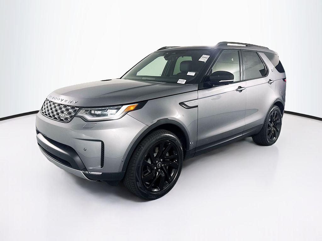 New 2025 Land Rover Discovery P300 S