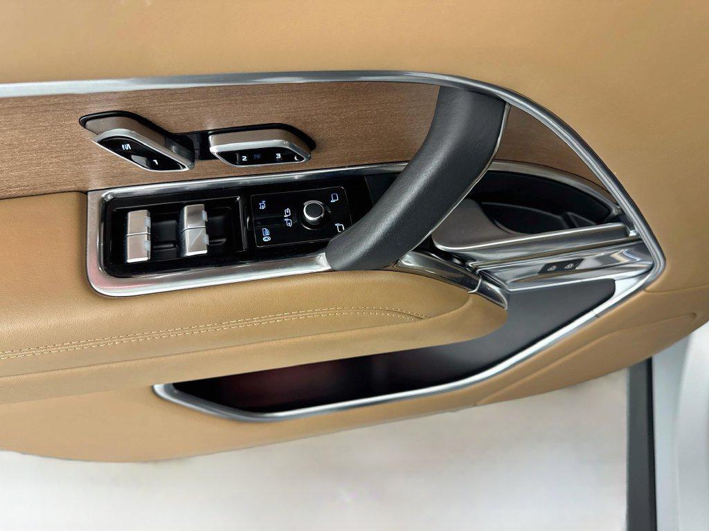 2023 LAND Rover RANGE ROVER AUTOBIOGRAPHY — миниатюра 18