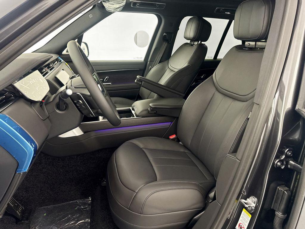 صورة مصغرة 21 لـ 2026 LAND Rover RANGE ROVER P400 SE