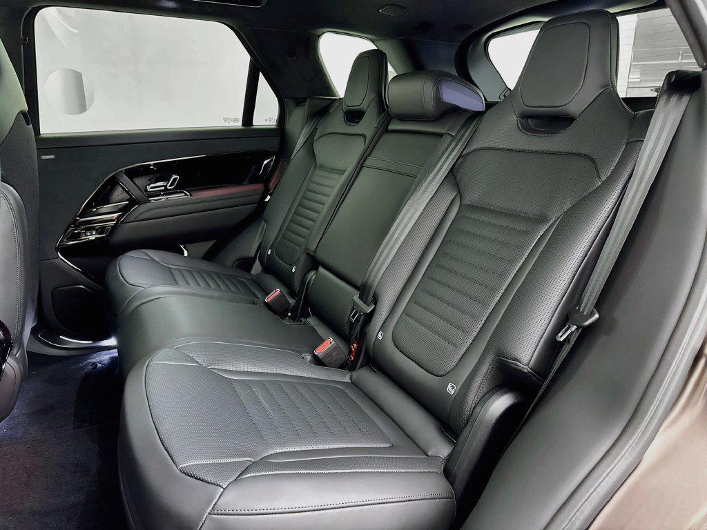 صورة مصغرة 25 لـ 2027 LAND Rover RANGE ROVER SPORT SV