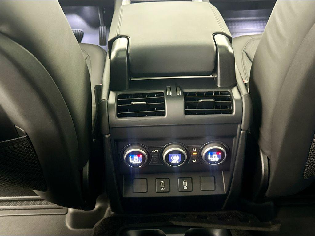 2026 LAND Rover DEFENDER P400 X-DYNAMIC SE — миниатюра 25