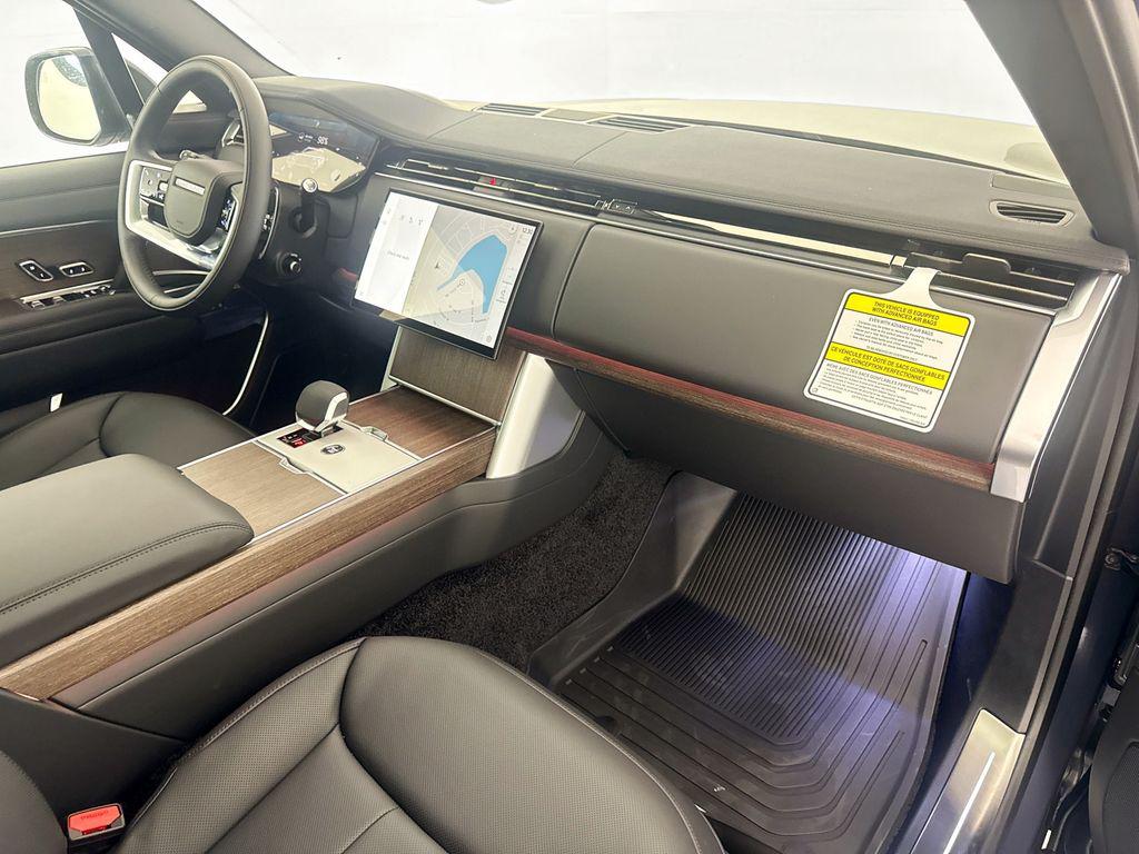 2026 LAND Rover RANGE ROVER P550E SE — миниатюра 29