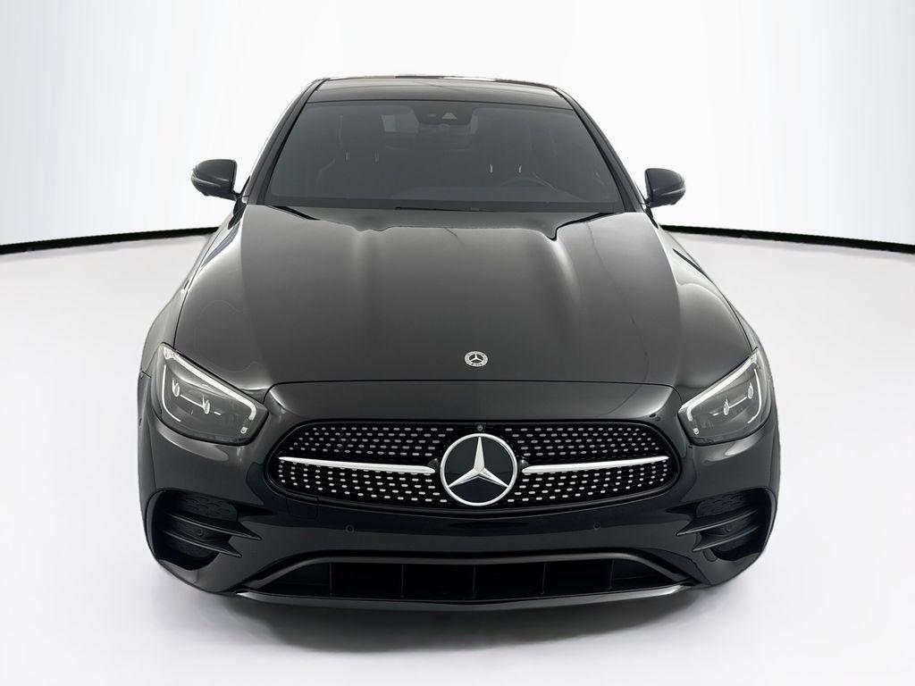 MERCEDES-BENZ E-CLASS - 2