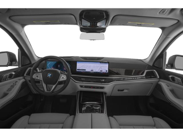 صورة 7 لـ 2027 BMW X7 XDRIVE40I