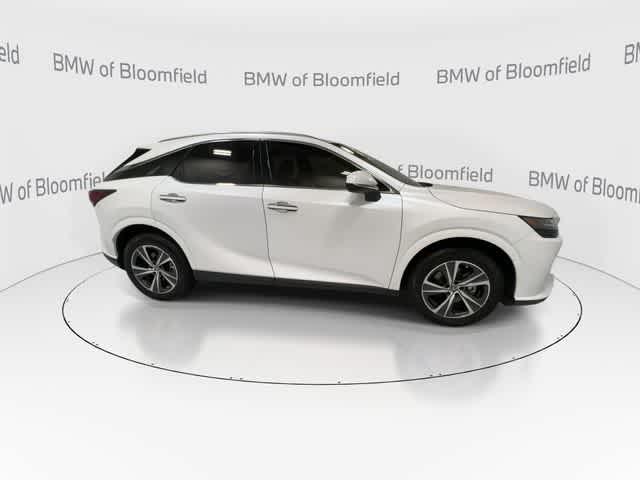 صورة 9 لـ 2024 Lexus RX 350 PREMIUM