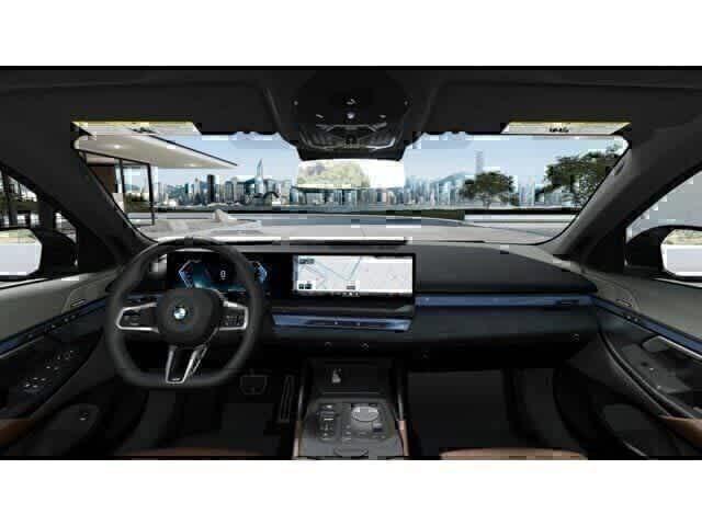 صورة 10 لـ 2027 BMW 550E 550E XDRIVE