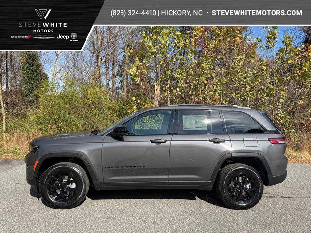 New 2025 Jeep Grand Cherokee Laredo