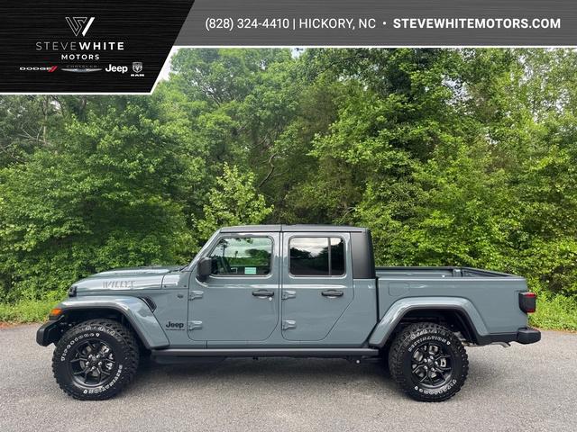 New 2026 Jeep Gladiator Sport