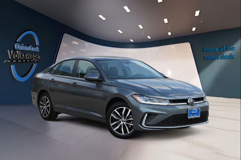 New 2026 Volkswagen Jetta 1.4T SE