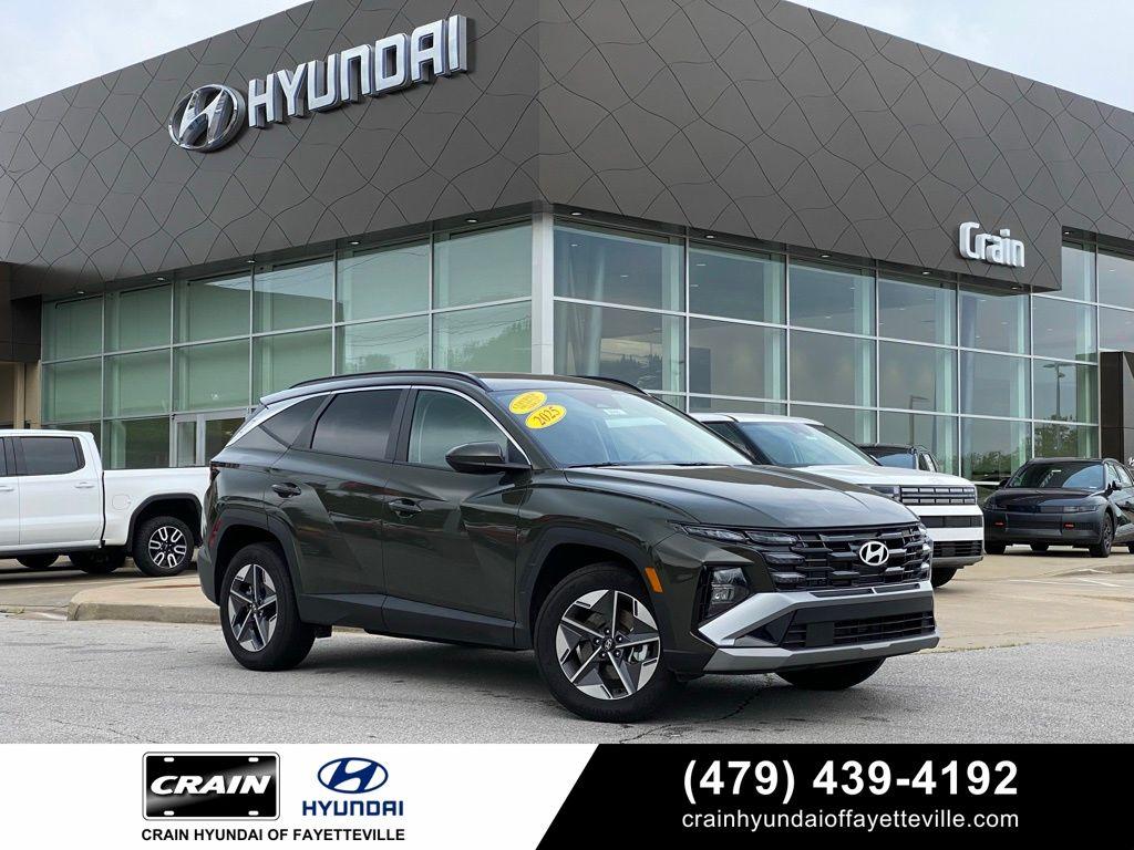 New 2025 Hyundai TUCSON SEL