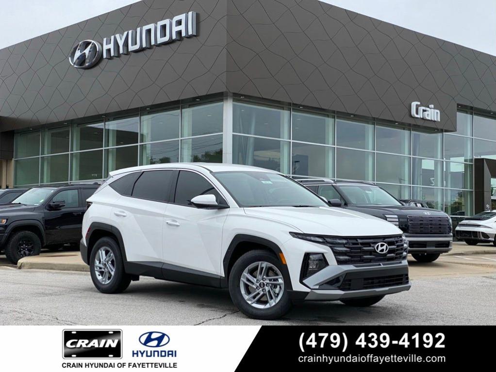 New 2026 Hyundai TUCSON SE