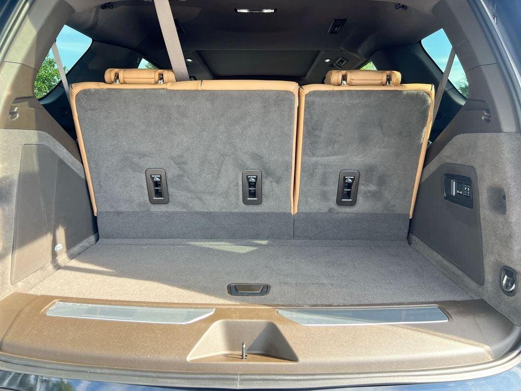 صورة 16 لـ 2026 Cadillac ESCALADE 4WD LUXURY