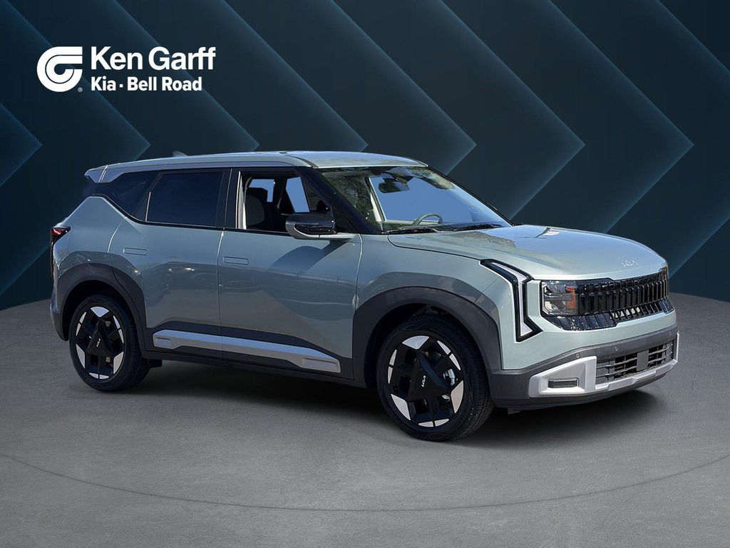 New 2027 Kia Seltos S