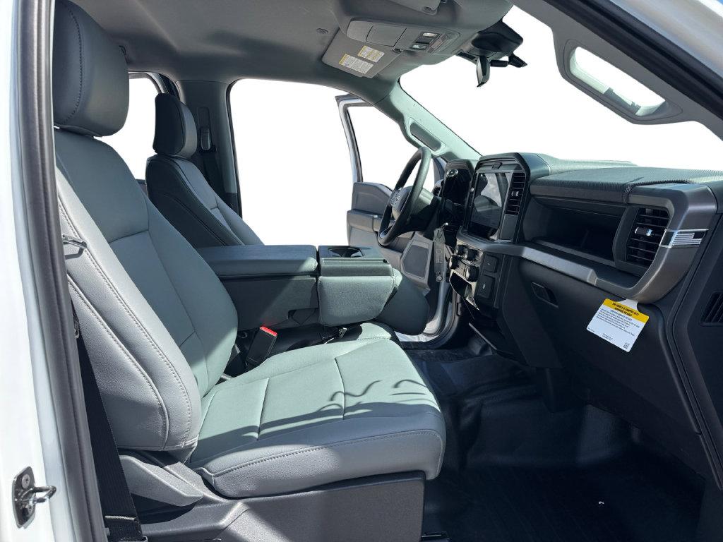 صورة مصغرة 18 لـ 2026 FORD F-150 XL