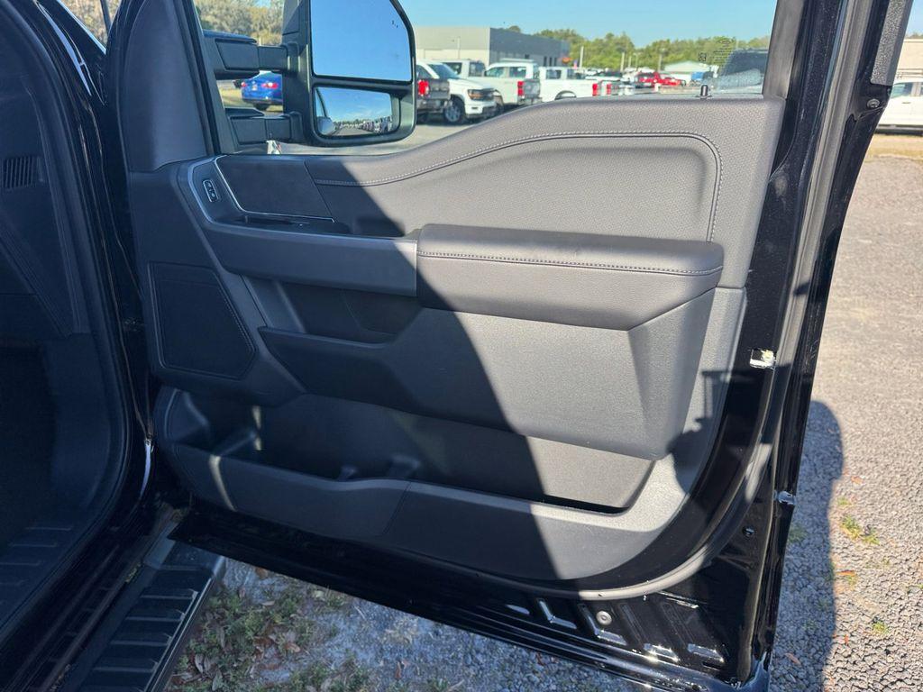صورة مصغرة 22 لـ 2026 FORD F-150 XLT