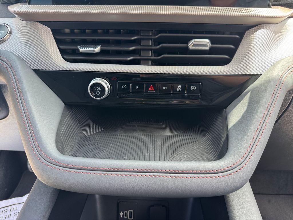 صورة مصغرة 22 لـ 2026 FORD EXPLORER ACTIVE