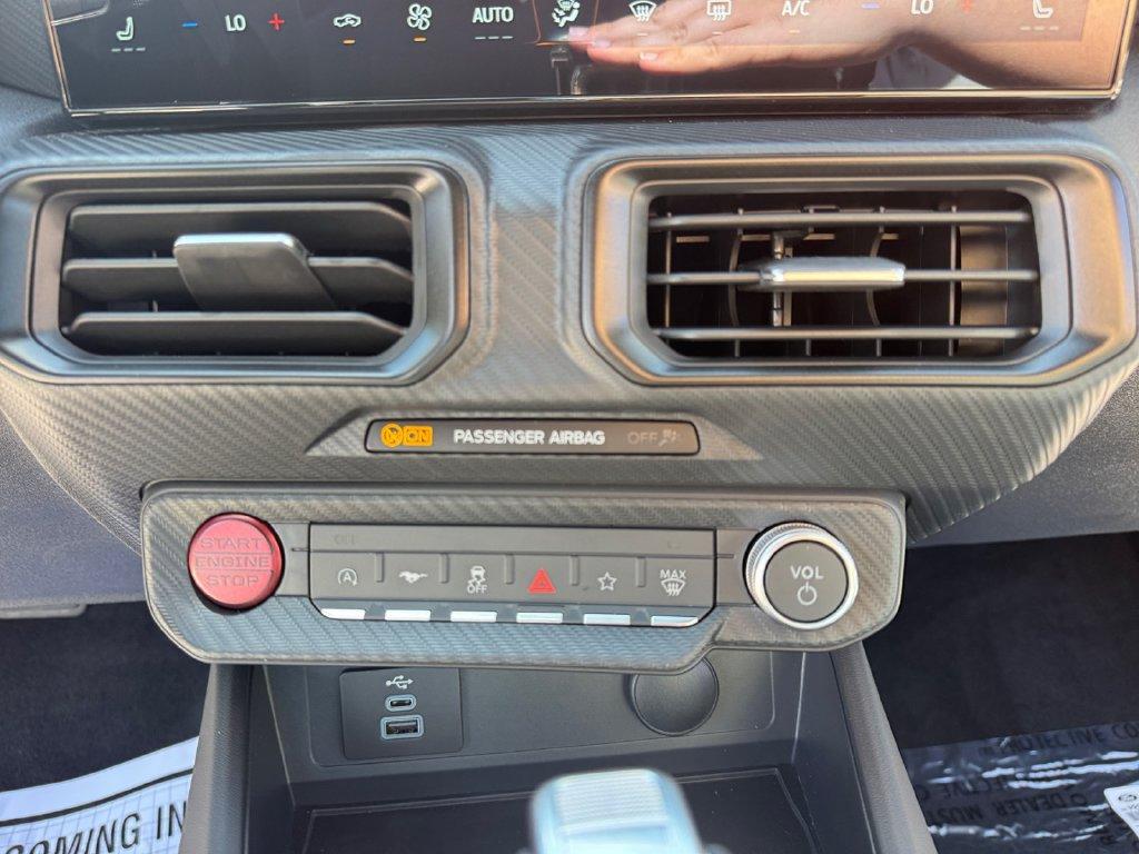 صورة مصغرة 22 لـ 2026 FORD MUSTANG GT